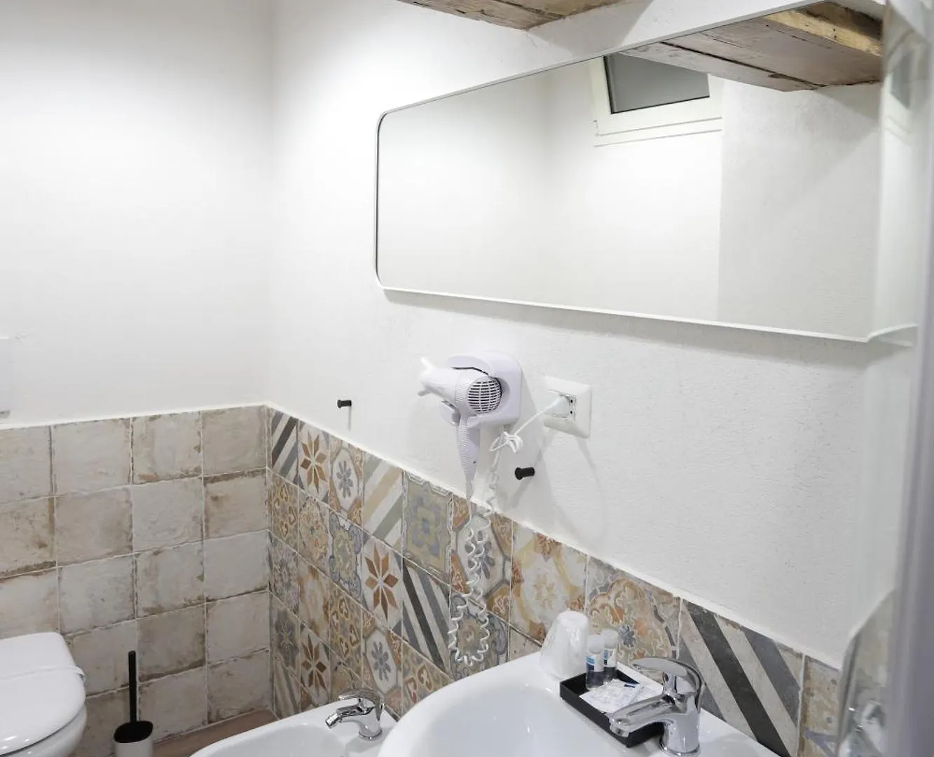 Tammurriata Nera Bedroom نابولي 0*,
